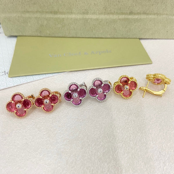 [⭐Glow Muse]NOUVEAU 2026 CLOVER BOUCLES D'OREILLES CLOUS 1 MOTIF ÉMAIL ROSE AVEC DIAMANTS2