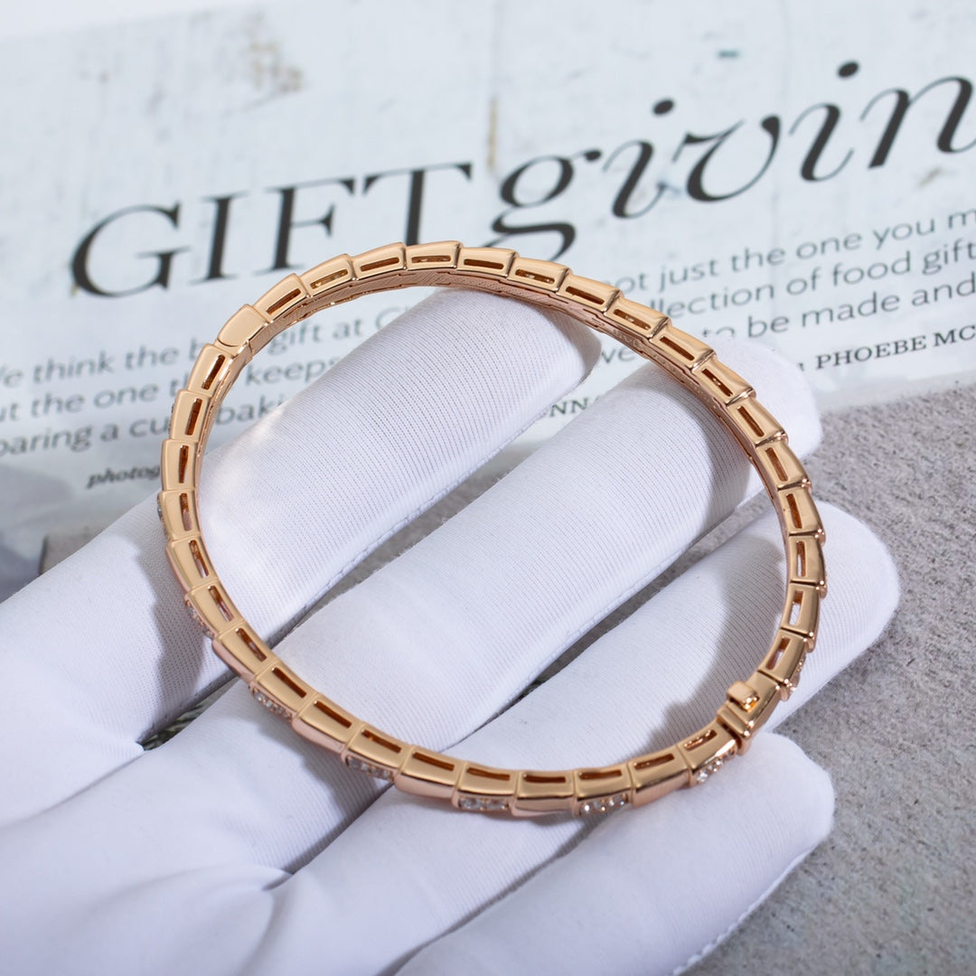 [⭐Glow Muse ]SERPENTI BRACELET PINK GOLD DIAMOND