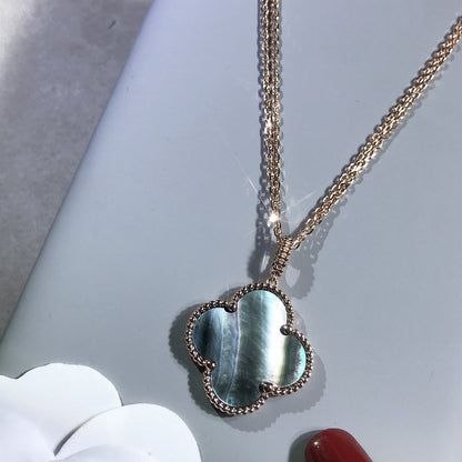[Glow Muse] COLLIER GRAND TRÈFLE 25 MM EN OR ET NACRE FONCÉE