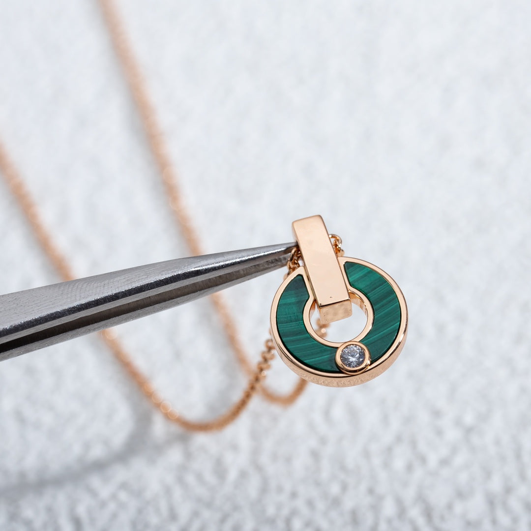 [⭐Glow Muse ]GARI NECKLACE PINK GOLD MALACHITE