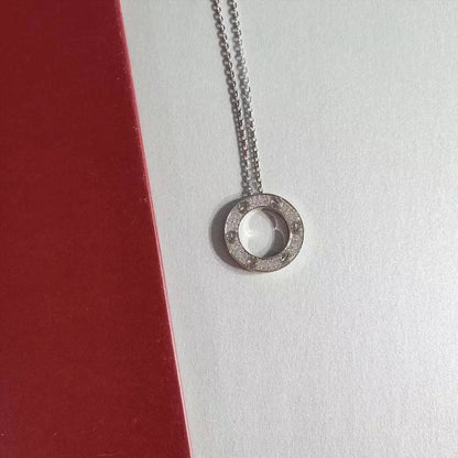 {
  "Glow Muse": "Glow Muse",
  "LOVE NECKLACE ADJUSTABLE SILVER": "COLLIER LOVE RÉGLABLE ARGENT"
}