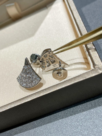 [⭐Glow Muse ]DREAM STUD EARRINGS DIAMOND