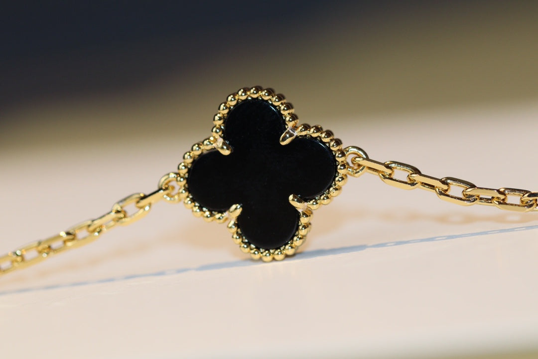 [Glow Muse]CLOVER 20 MOTIFS ONYX OR ROSE