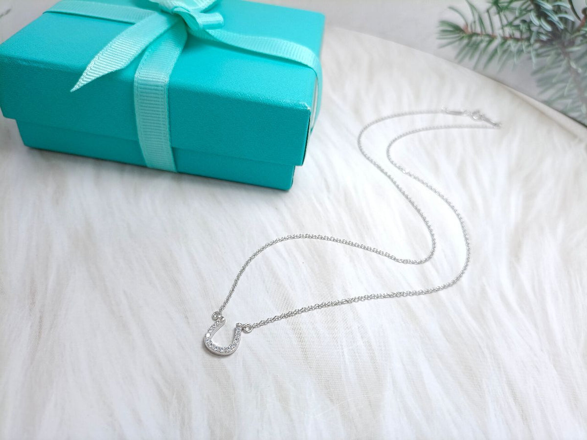 [Glow Muse ]U DIAMONDS PEDANT NECKLACE