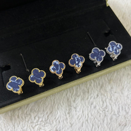 [Glow Muse]BOUCLES D'OREILLES CLOUS MOYENNES TRÈFLE PIETERSITE