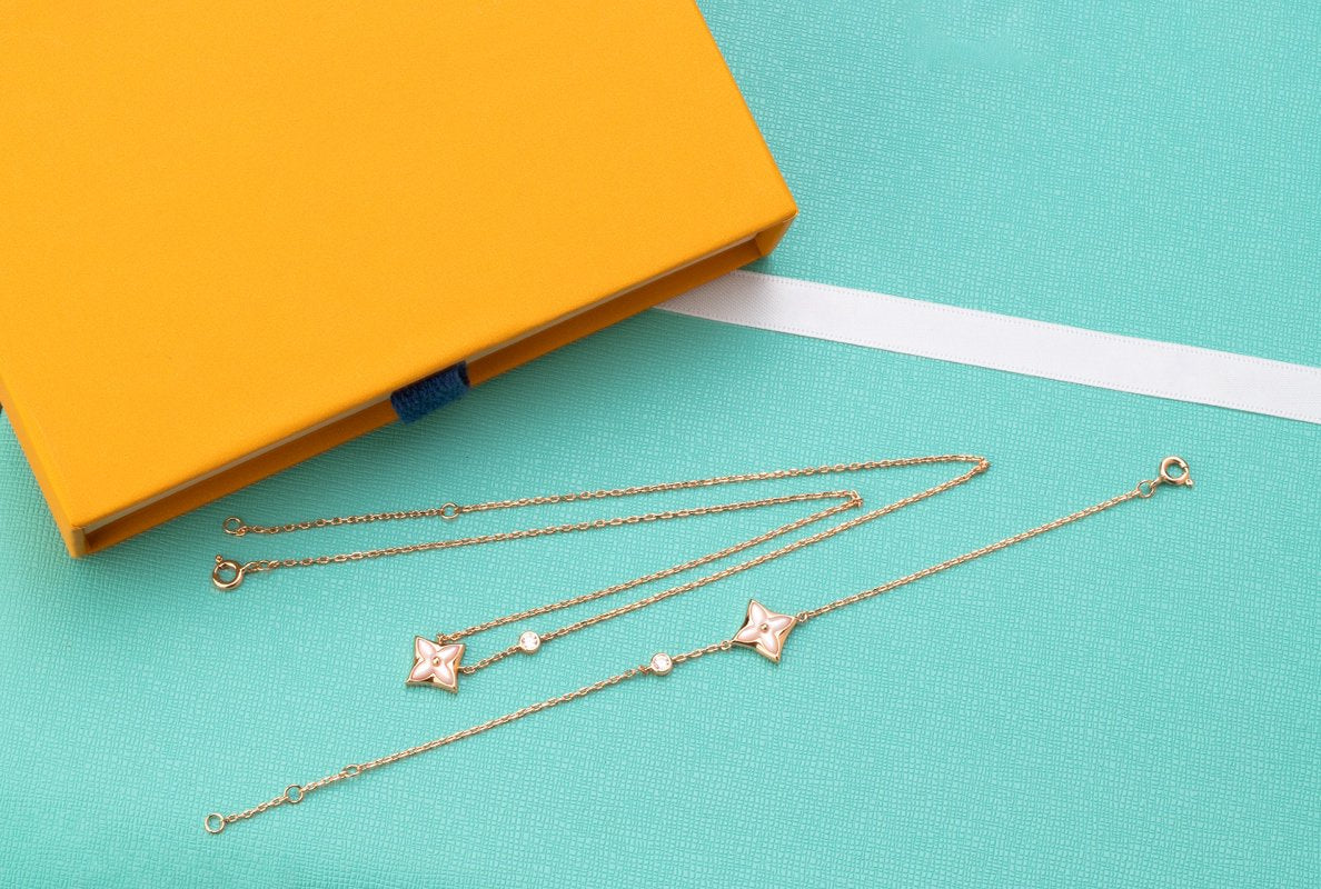 [Glow Muse]COLLIER DIAMANT 1 PIERRE ROSE MOP OR ROSE