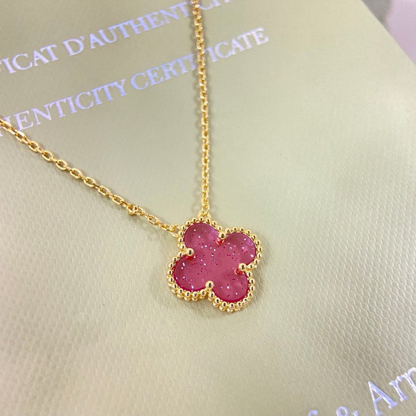 [⭐Glow Muse] COLLIER TRÈFLE À QUATRE FEUILLES À FLEUR UNIQUE EN ÉMAIL ROSE À BULLES 15 MM