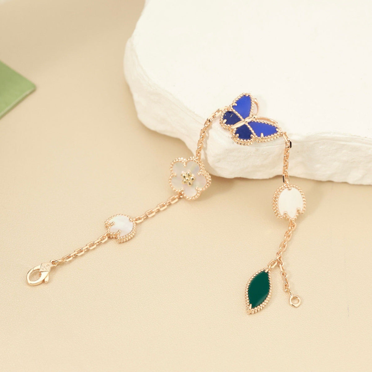 [Glow Muse]BRACELET 5 MOTIFS LUCKY SPRING BUTTERFLY