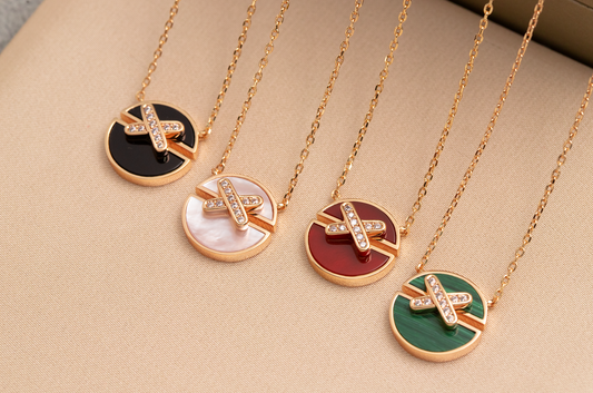 [Glow Muse]COLLIER DIAMANT OR ROSE JEUX