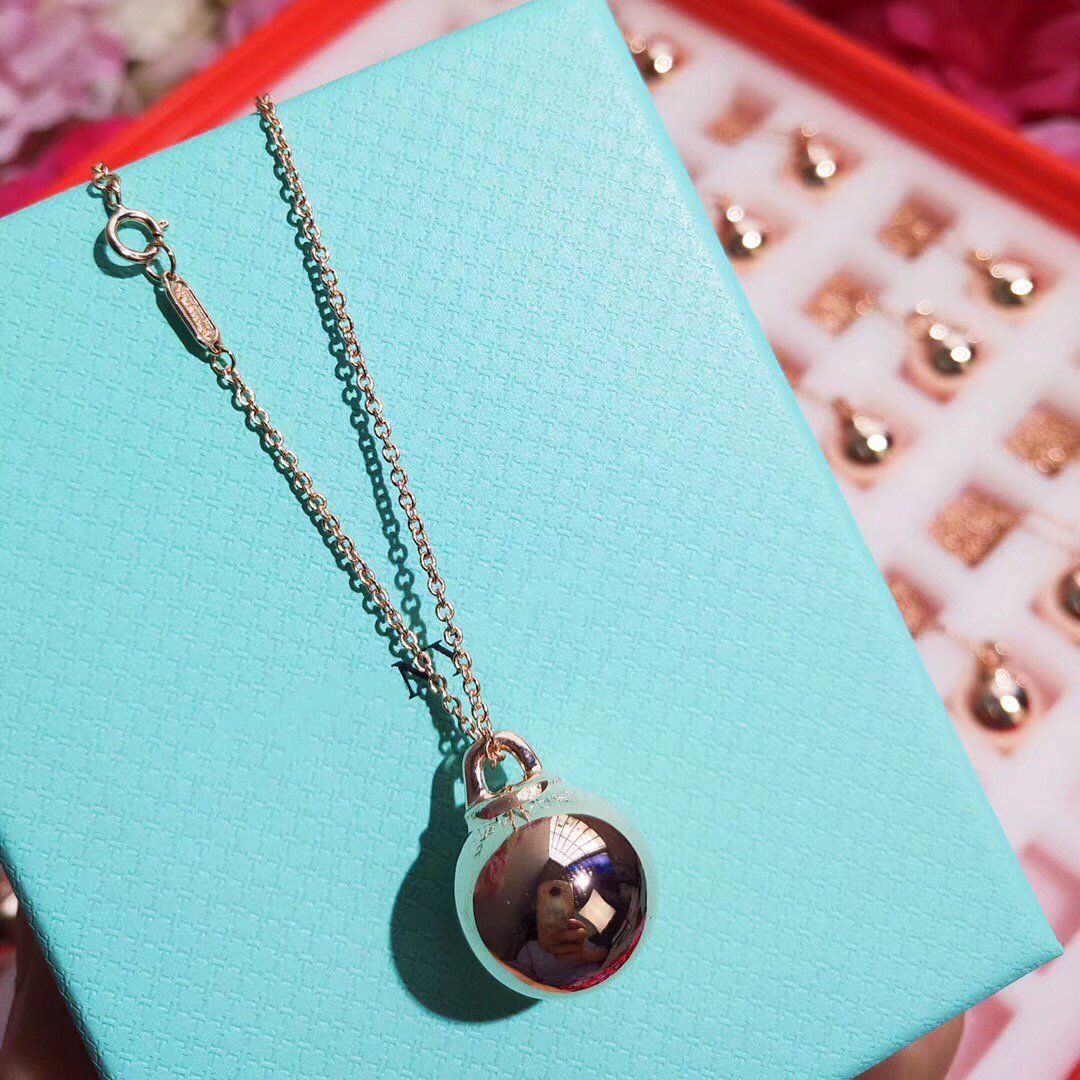 [Glow Muse ]HARDWEAR PENDENTIF BALL ROSE NECKLACE