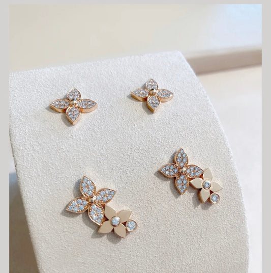 [Glow Muse]BOUCLES D'OREILLES PUCES STAR BLOSSOM OR ROSE DIAMANTS