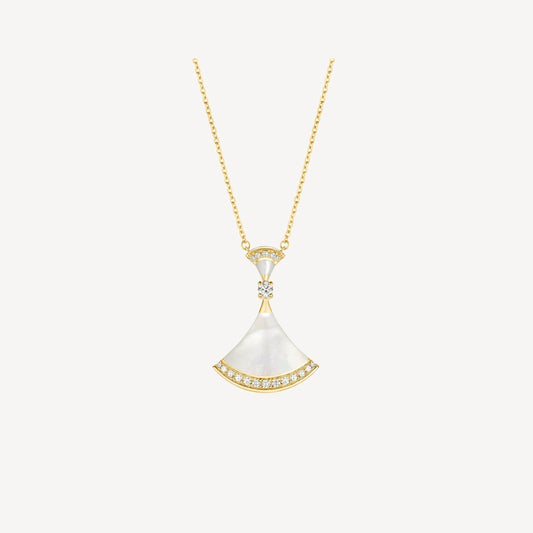 [⭐Glow Muse ]DREAM NECKLACE MOP GOLD DIAMOND